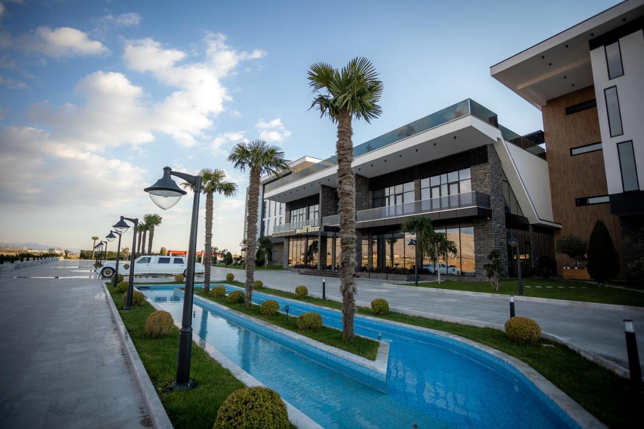 Deluxe Resort And Spa Koplik Buitenkant foto