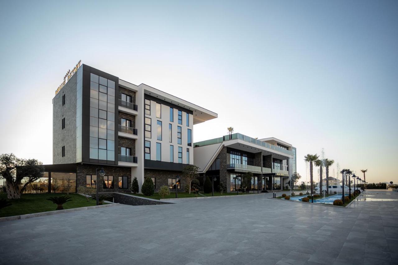 Deluxe Resort And Spa Koplik Buitenkant foto